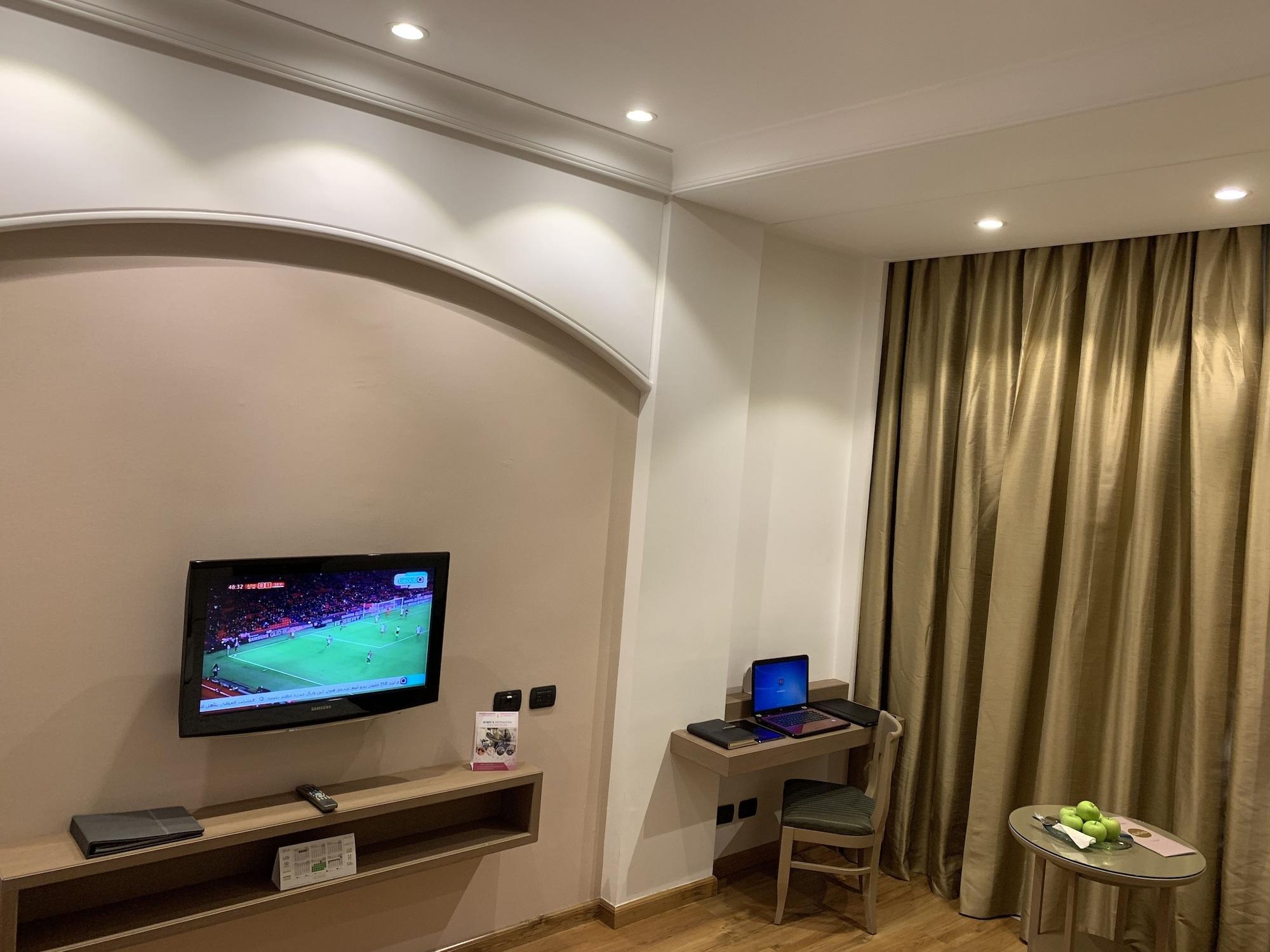 Carlton Al Moaibed Hotel Dammam Esterno foto A room at the hotel