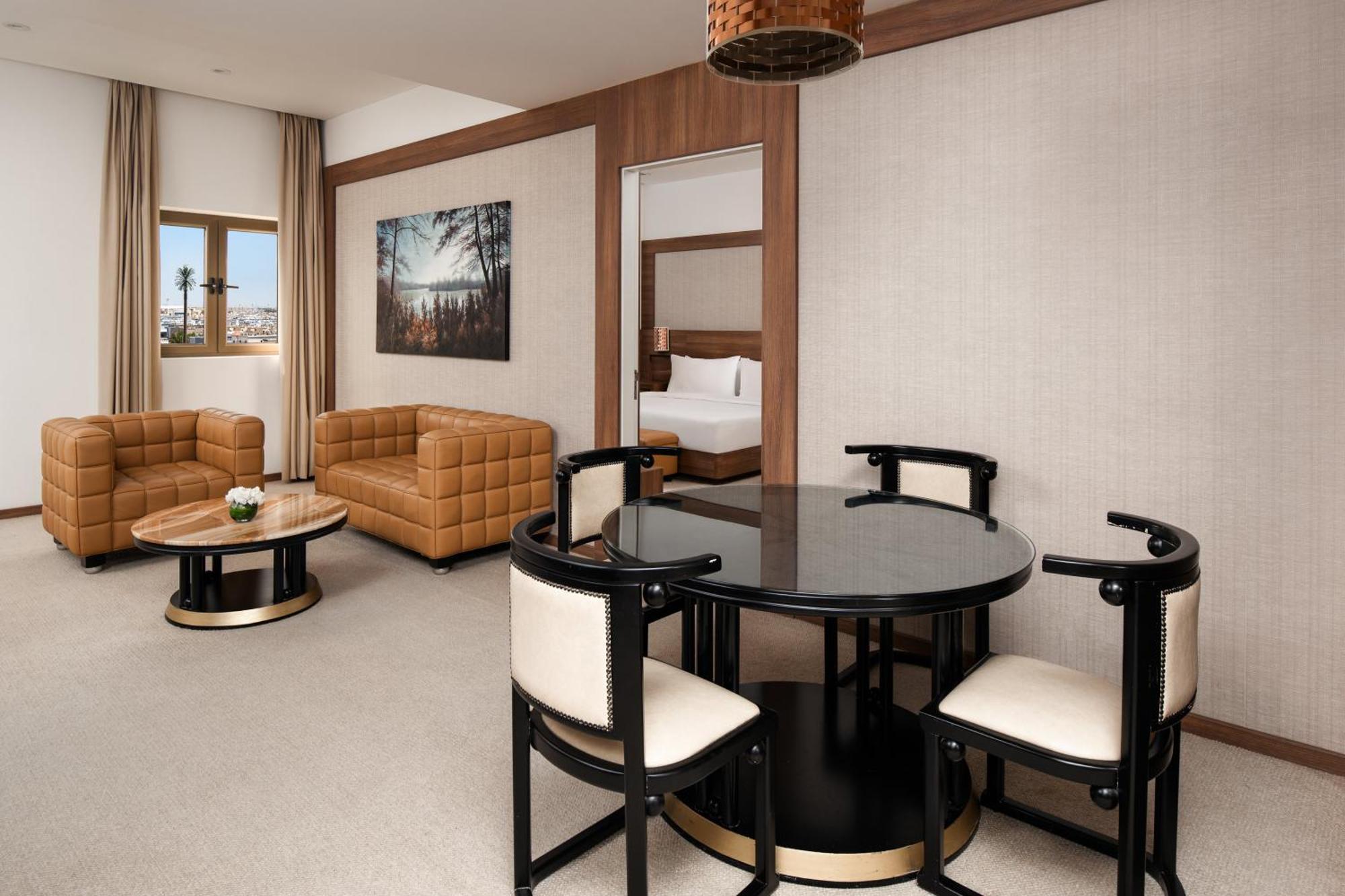 Carlton Al Moaibed Hotel Dammam Esterno foto Suite